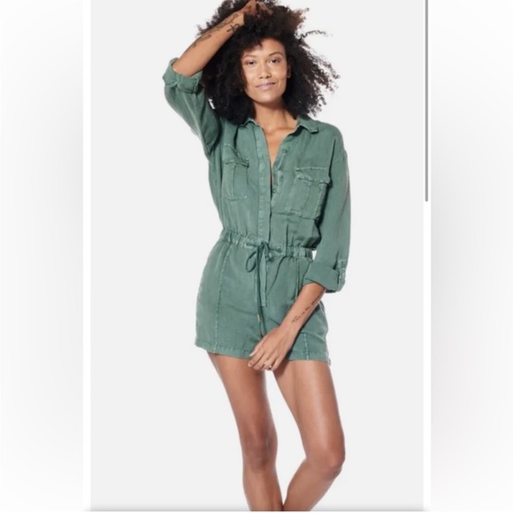 Young Fabulous & Broke Pants - NWOT Young Fabulous & Broke YFB Lakeside Cargo Shorts Utility Romper Size small